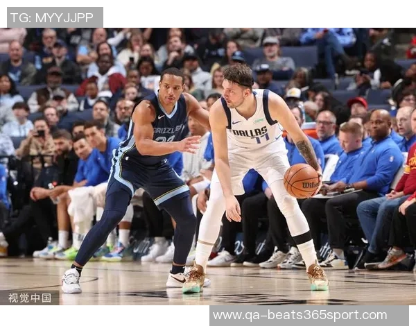 独行侠全队七人得分上双展现强大实力喜迎三连胜